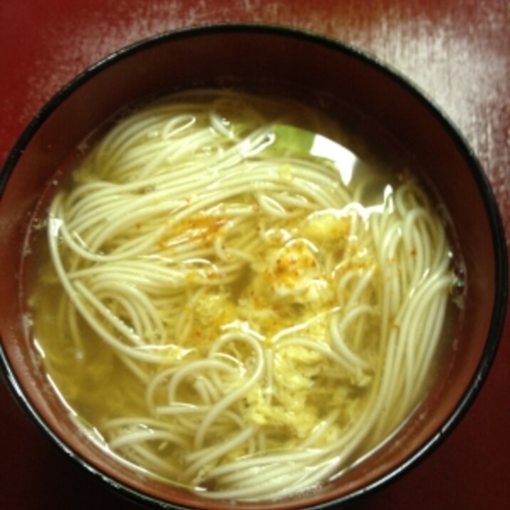 麺つゆで簡単(o^^o)溶き卵のにゅうめん♪